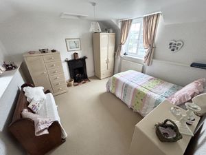 Photo 19- click for photo gallery